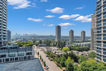 910 2008 Rosser Avenue, Burnaby, BC, Burnaby — Apartment/Condo for sale