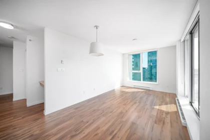 Primary Bedroom Photo of 2309 13325 102a Avenue, Surrey, BC