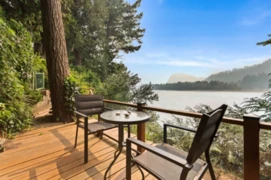 402 Water Avenue, Hope, BC