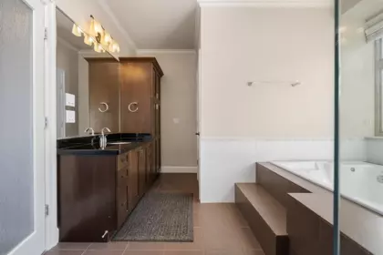 Laundry Room Photo of 3438 156 Street, Surrey, BC