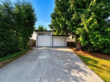 Outdoor Deck Photo of 163 49 Street, Delta, BC