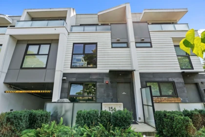 Exterior Rear Photo of 156 W Woodstock Avenue, Vancouver, BC