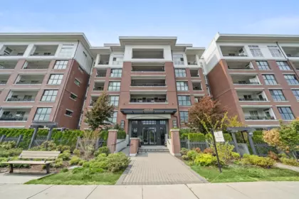 Exterior Rear Photo of C418 8150 207 Street, Langley, BC