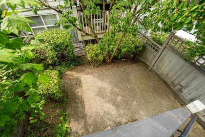 Front Yard Photo of 54 8383 159 Street, Surrey, BC