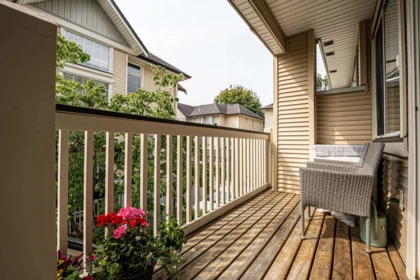 Office / Den Photo of 54 8383 159 Street, Surrey, BC