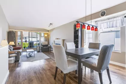 Breakfast Nook Photo of 1 13925 70 Avenue, Surrey, BC