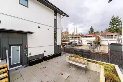 207 7161 17th Avenue, Burnaby, BC, Burnaby — Townhouse for sale