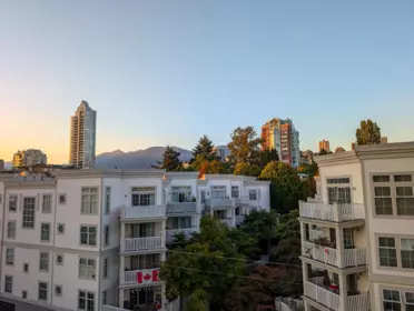 Breakfast Nook Photo of 702 168 E Esplanade, North Vancouver, BC