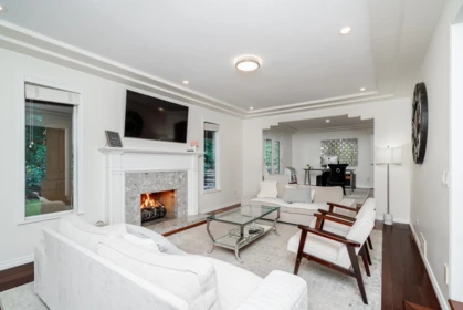 Kitchen Photo of 1837 134a Street, Surrey, BC