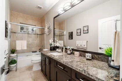 Hot Tub / Spa Photo of 16100 27a Avenue, Surrey, BC