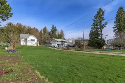 19957 68 Avenue, Langley, BC, Langley — Single Family Residence for sale