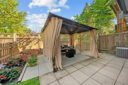 Swimming Pool Photo of 21 22810 113 Avenue, Maple Ridge, BC