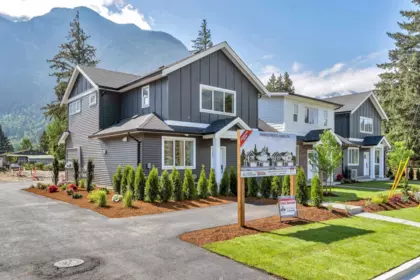 Exterior Rear Photo of 3 558 Park Street, Hope, BC
