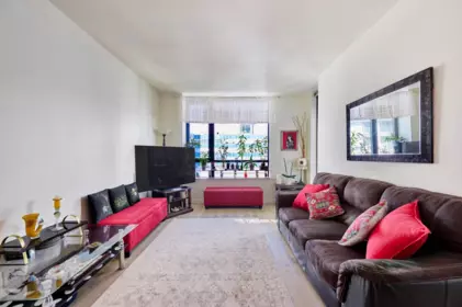 Family Room Photo of 1805 788 Richards Street, Vancouver, BC