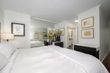 Office / Den Photo of 607 1508 Mariner Walk, Vancouver, BC