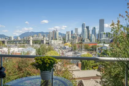 Staircase Photo of 607 1508 Mariner Walk, Vancouver, BC
