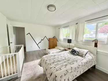 Basement Recreation Room Photo of 21224 Mountview Crescent, Hope, BC