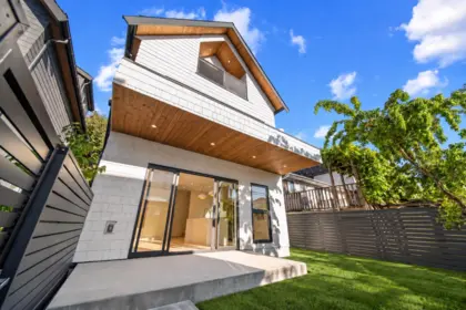 5407 Wales Street, Vancouver, BC, Vancouver — Half Duplex for sale