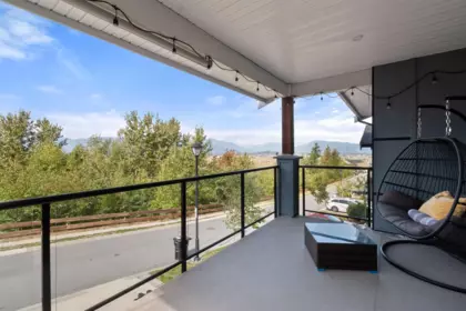 Basement Recreation Room Photo of 1 6262 Rexford Drive, Chilliwack, BC