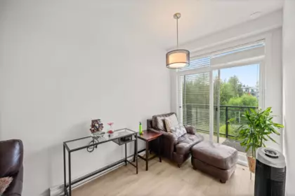 Kitchen Photo of 424 5415 Brydon Crescent, Langley, BC