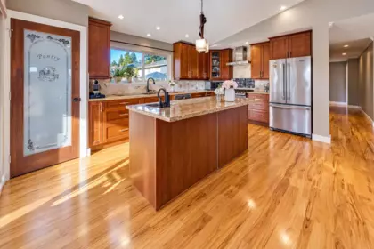 Kitchen Island Photo of 2245 Gale Avenue, Coquitlam, BC