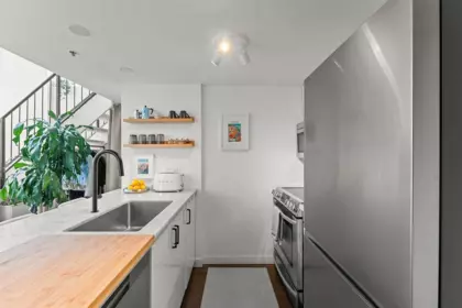 Breakfast Nook Photo of 401 1 E Cordova Street, Vancouver, BC
