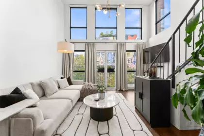 Living Room Photo of 401 1 E Cordova Street, Vancouver, BC