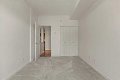 Mudroom Photo of 302 33338 Mayfair Avenue, Abbotsford, BC