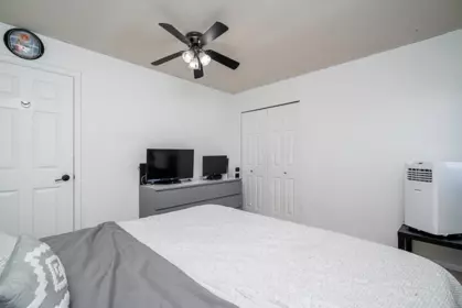 Hallway Photo of 14523 89 Avenue, Surrey, BC