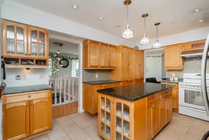 Kitchen Photo of 14523 89 Avenue, Surrey, BC