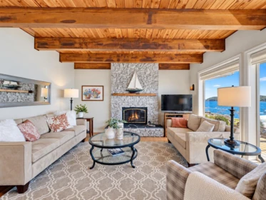 Office / Den Photo of 6577 Sunshine Coast Highway, Sechelt, BC