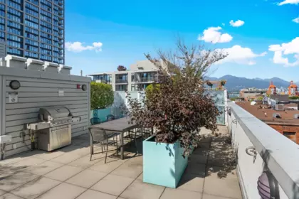 Outdoor Kitchen Photo of 306 53 W Hastings Street, Vancouver, BC