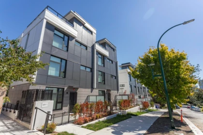 3249 Clive Avenue, Vancouver, BC, Vancouver — Townhouse for sale