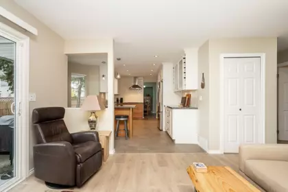 Guest Bathroom Photo of 6982 128a Street, Surrey, BC