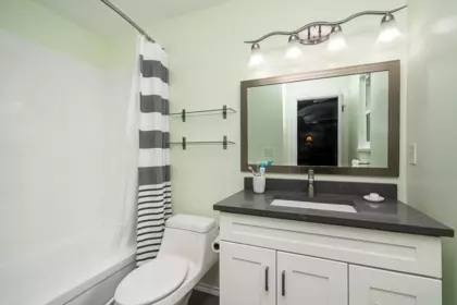 Hallway Photo of 6982 128a Street, Surrey, BC