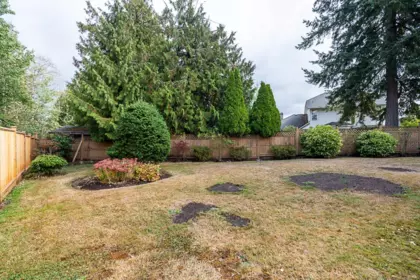 Hot Tub / Spa Photo of 6982 128a Street, Surrey, BC