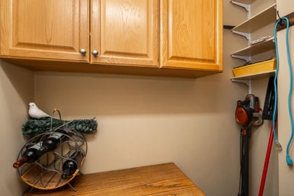 Hallway Photo of 303 33464 George Ferguson Way, Abbotsford, BC