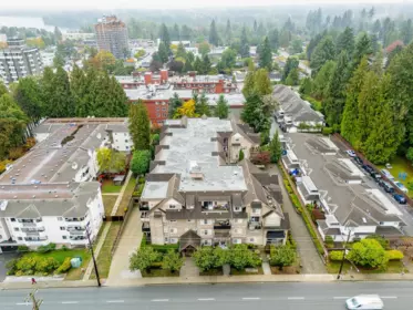Swimming Pool Photo of 301 22150 Dewdney Trunk Road, Maple Ridge, BC