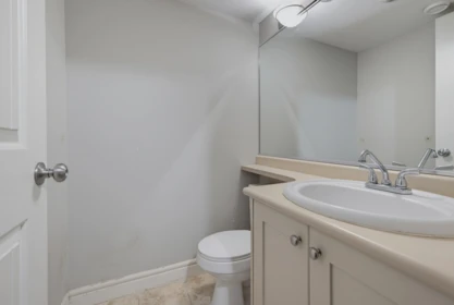 Hot Tub / Spa Photo of 9 5988 Old Mclellan Road, Surrey, BC
