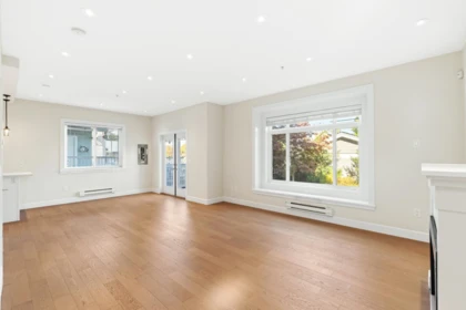 Family Room Photo of 1969 E 5th Avenue, Vancouver, BC