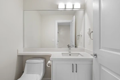 Primary Bathroom Photo of 1969 E 5th Avenue, Vancouver, BC