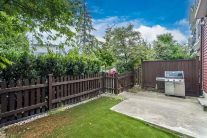 14 6945 185 Street, Surrey, BC, Surrey — Townhouse for sale