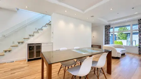 80 E 22nd Avenue, Vancouver, BC, Vancouver — Single Family Residence for sale