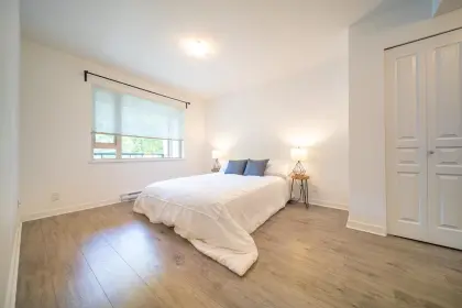 213 3105 Lincoln Avenue, Coquitlam, BC, Coquitlam — Apartment/Condo for sale