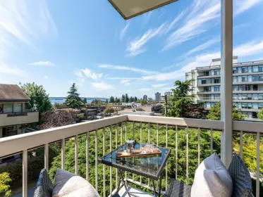 302 1390 Duchess Avenue, West Vancouver, BC, West vancouver — Apartment/Condo for sale