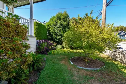 814 Tenth Street, New Westminster, BC, New westminster — Single Family Residence for sale