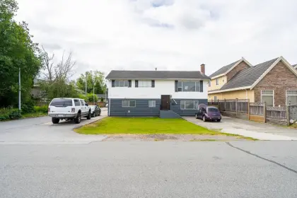 10700 Aragon Road, Richmond, BC, Richmond — Single Family Residence for sale