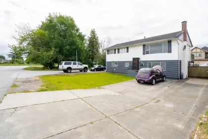 10700 Aragon Road, Richmond, BC, Richmond — Single Family Residence for sale