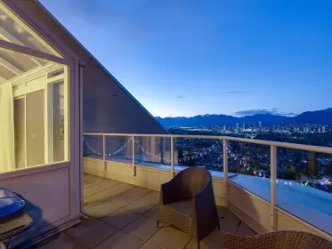 2004 6070 Mcmurray Avenue, Burnaby, BC, Burnaby — Apartment/Condo for sale