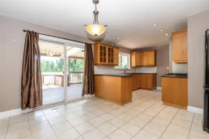 9690 Carleton Street, Chilliwack, BC, Chilliwack — Single Family Residence for sale